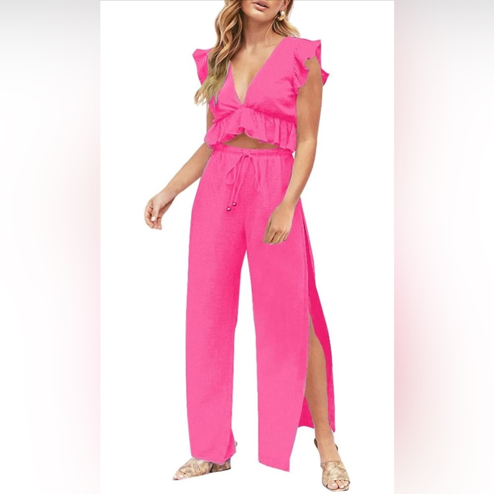 NWT Fancyinn | 2-Piece Deep V Set